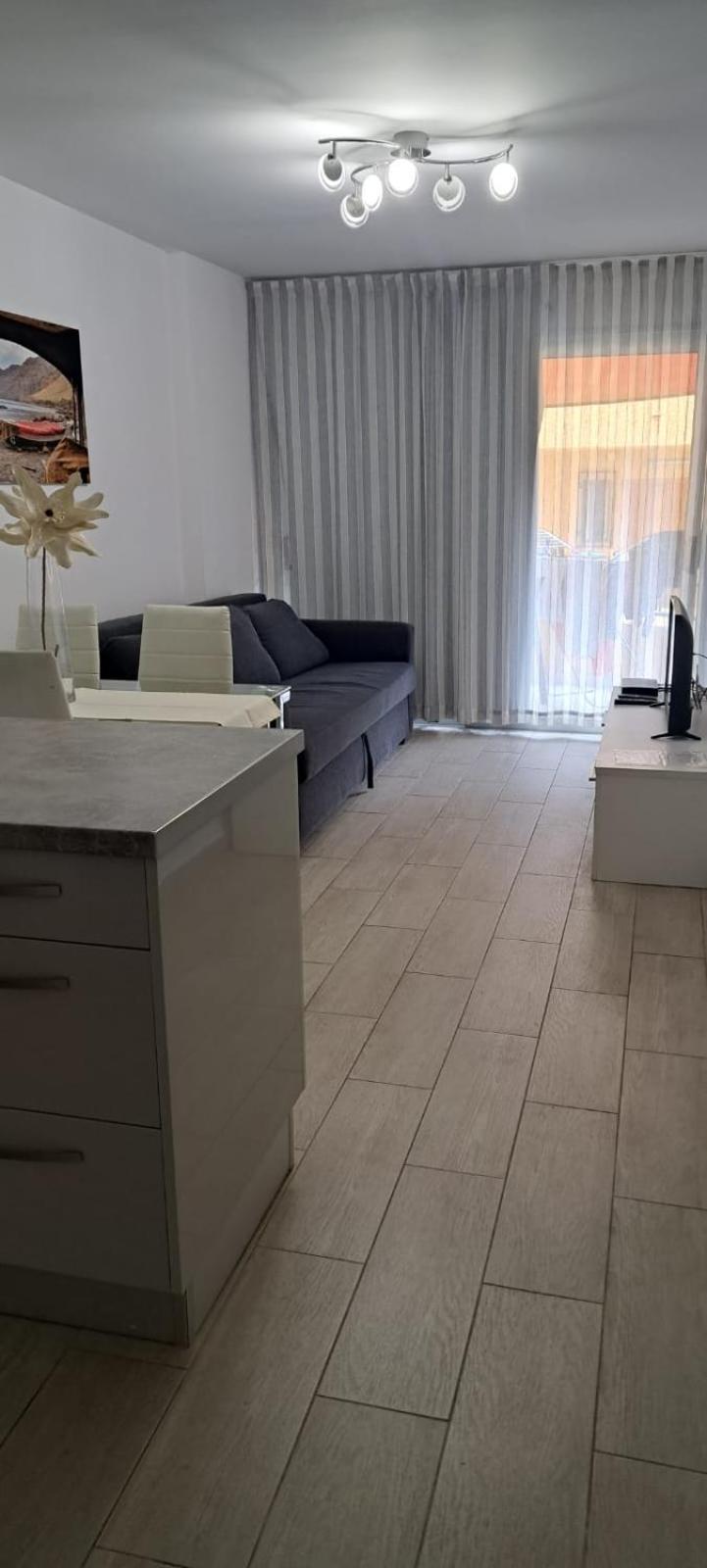 Apartamento Torres Del Sol アロナ エクステリア 写真